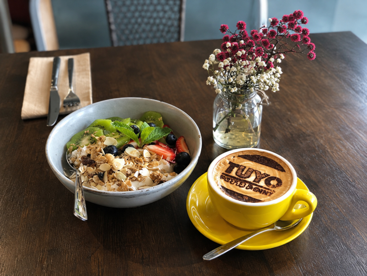 Tuyo - Potts Point slider image