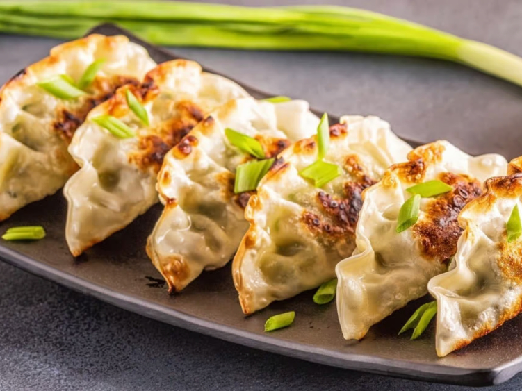 Tuk Tuk Tokyo Bistro slider image