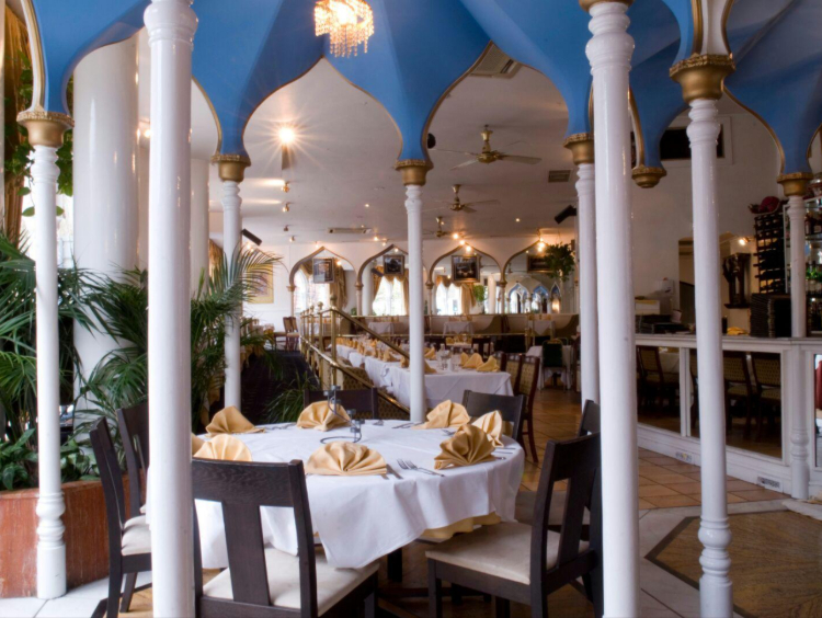 Mumtaz - London slider image