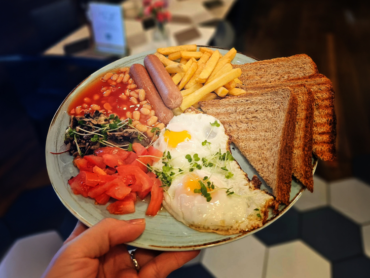 Bono Benito slider image