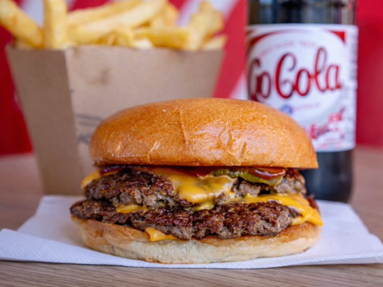 The Cheeseburger Factory slider image