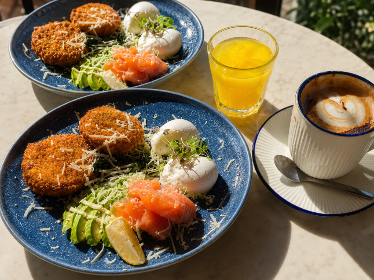 Choubidou Cafe slider image