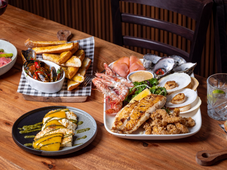 Rockshore Bar & Bistro - Rockingham slider image