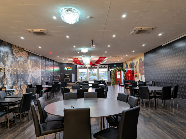 Indian Twist Restaurant slider image