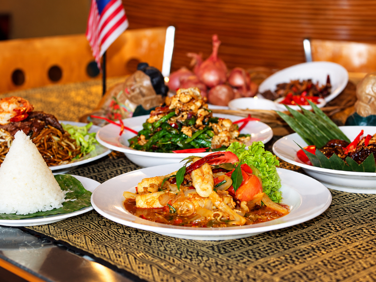 Mutiara Malaysian Restaurant slider image