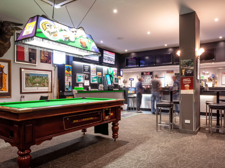 Black Buffalo Hotel slider image