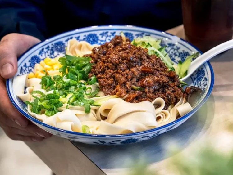 Master Lanzhou Noodle Express - Melbourne Uni slider image