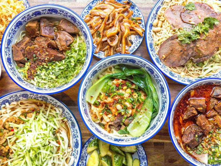 Master Lanzhou Noodle Express - Melbourne Uni slider image