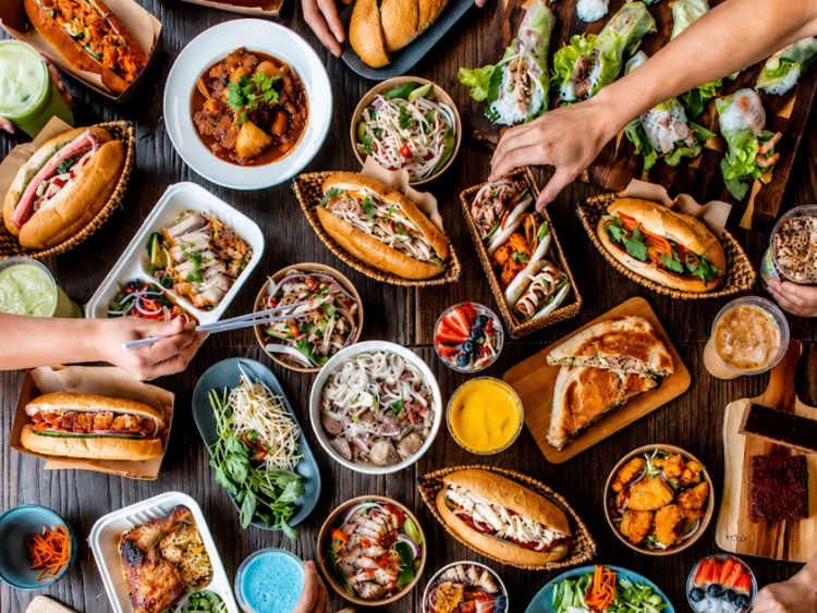Nudo Cafe slider image