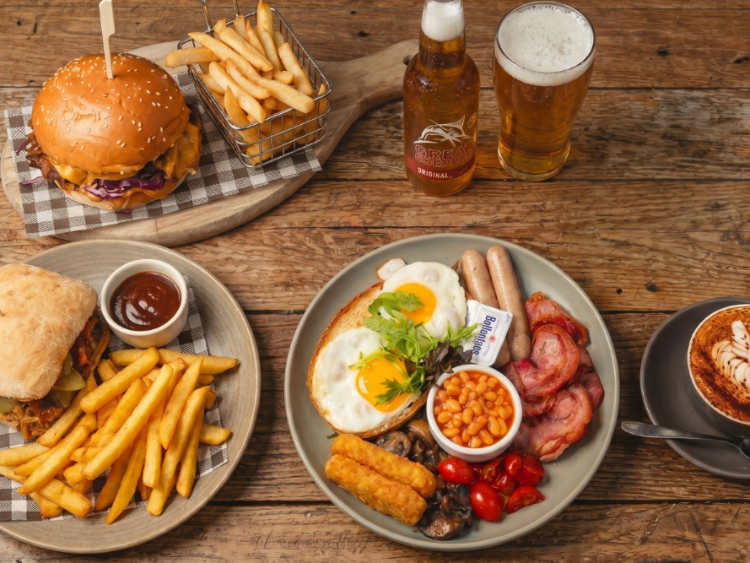 Trotters Cafe slider image
