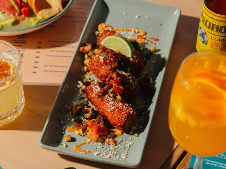 Si Senor Art Taqueria- Hampton slider image