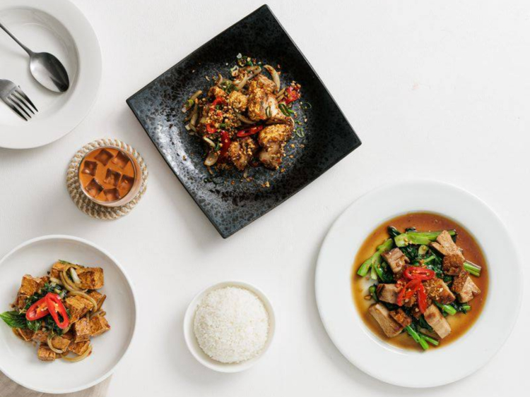 Yenyum Thai Restaurant - Malvern slider image