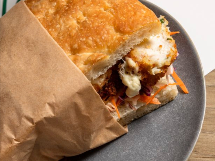 La Vallee Deli and Woodfire Pizza slider image