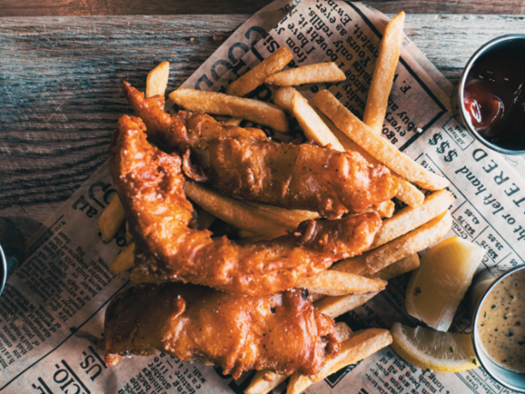 Oakleigh Fish & Chippery slider image