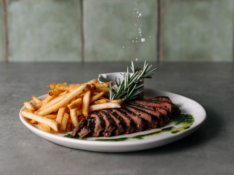 Gerries Bar - James Street slider image