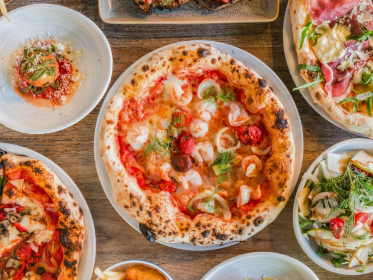 Tutto Bene Woodfired Pizzeria & Wine Bar slider image