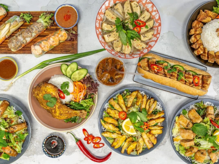 Pot au Pho Bar - Mornington slider image