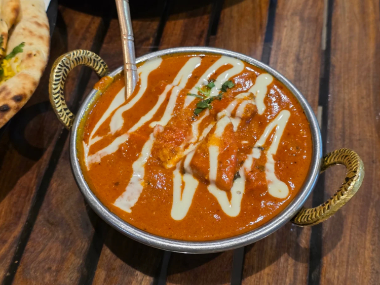 Maharaja's Lakeside Restaurant slider image