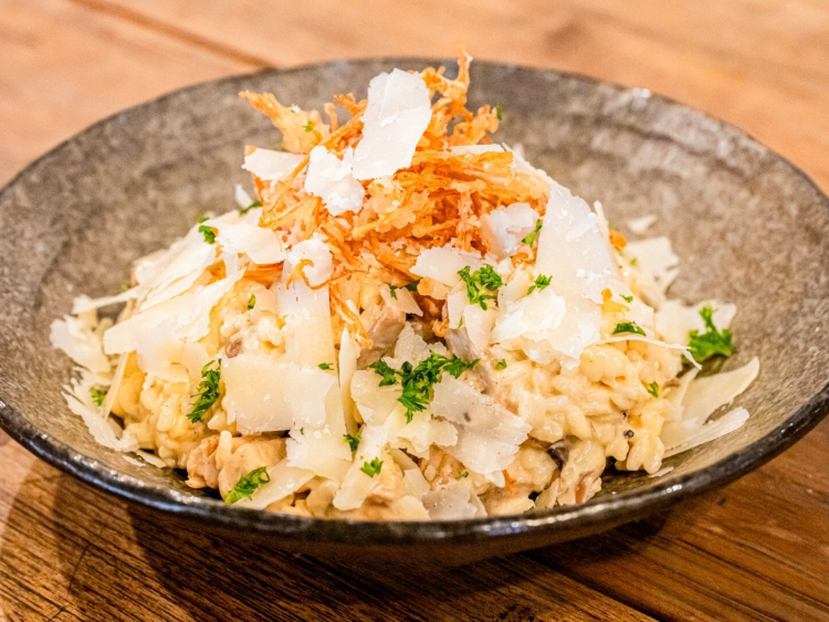 Alphington Social slider image