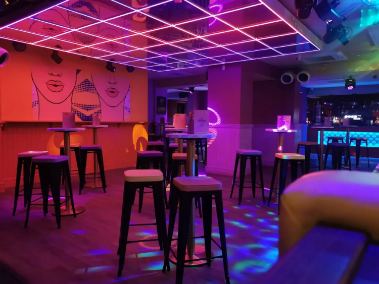 Daisy's Bristol slider image