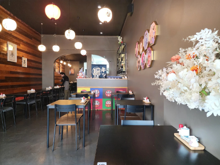 Akira Japanese Cuisine slider image