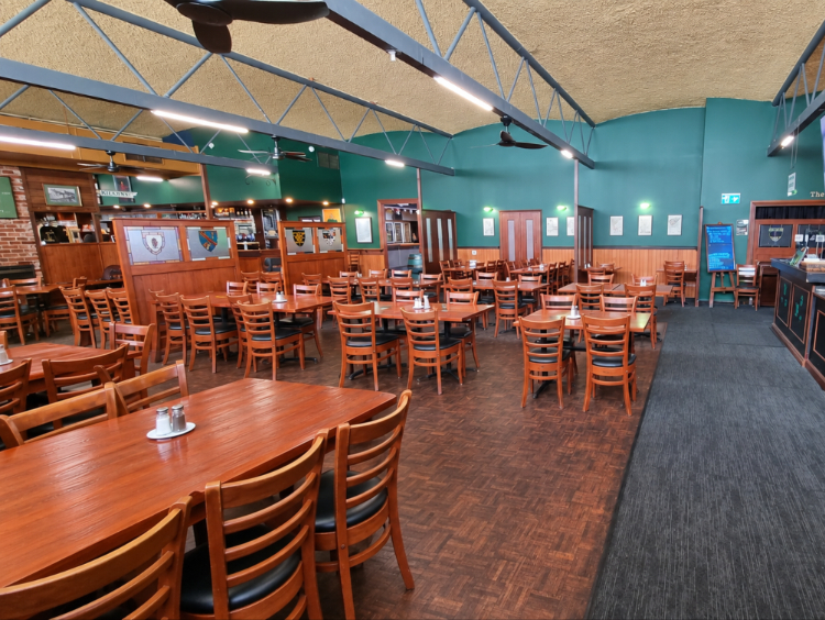The Mighty Quinn Tavern slider image