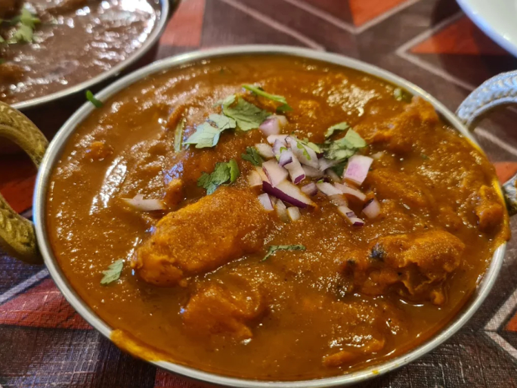 GamaGama Indian Cuisine slider image