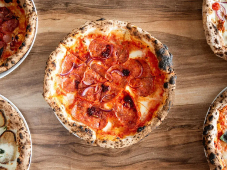 La Pizzaiolo e Pastaio Restaurant slider image