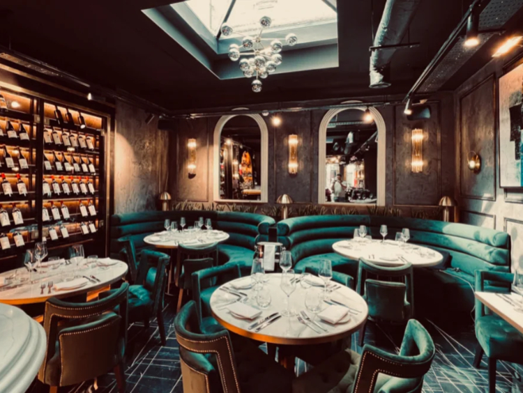 Solus Restaurant & Bar slider image