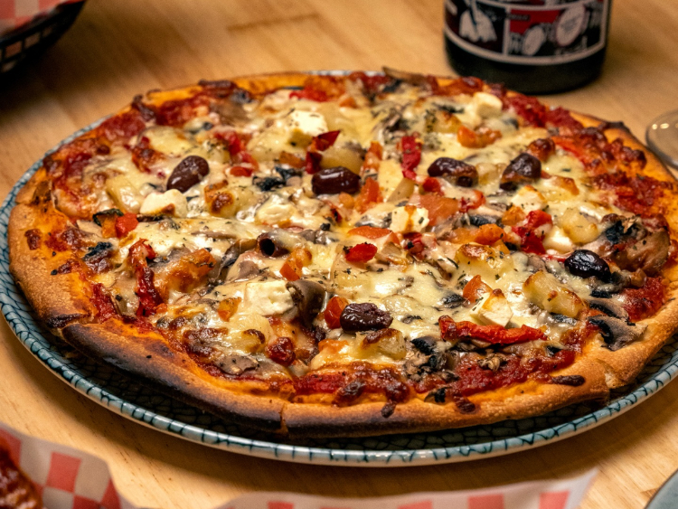 Hanson Pizza Bar slider image