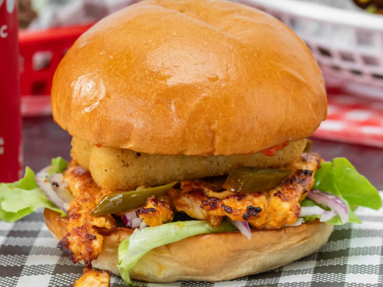 Ibby’s Burgers & Shakes slider image