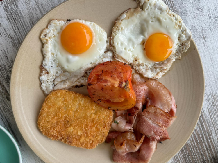 ILKA Beach Cafe & Bar slider image