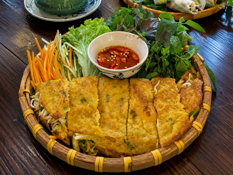 Eat with Kim slider image