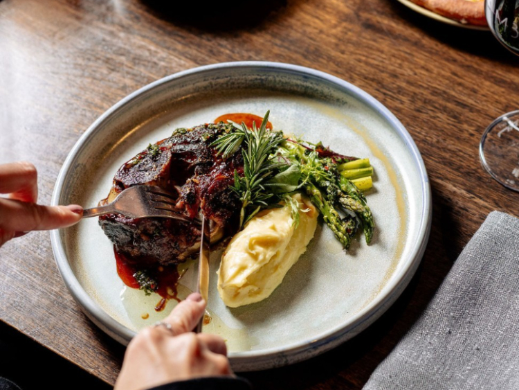 Amber Restaurant slider image