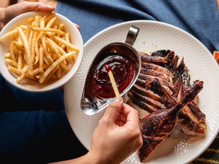 Tillerman Seafood Restaurant slider image
