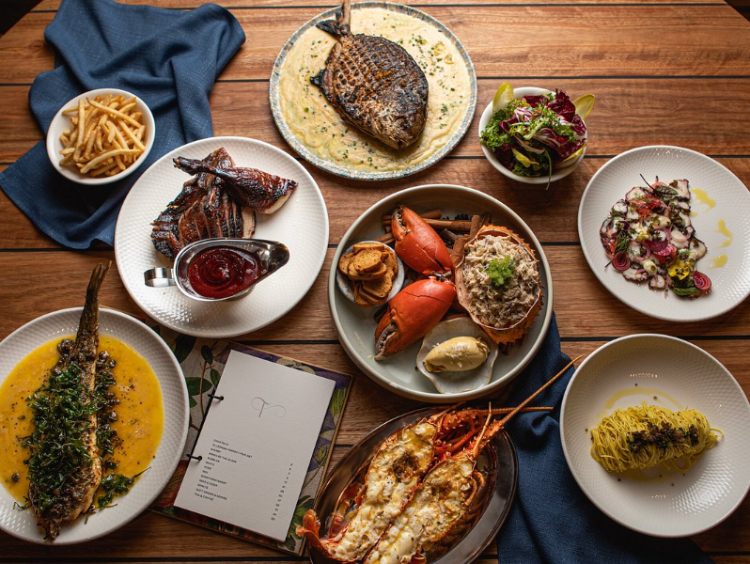 Tillerman Seafood Restaurant slider image