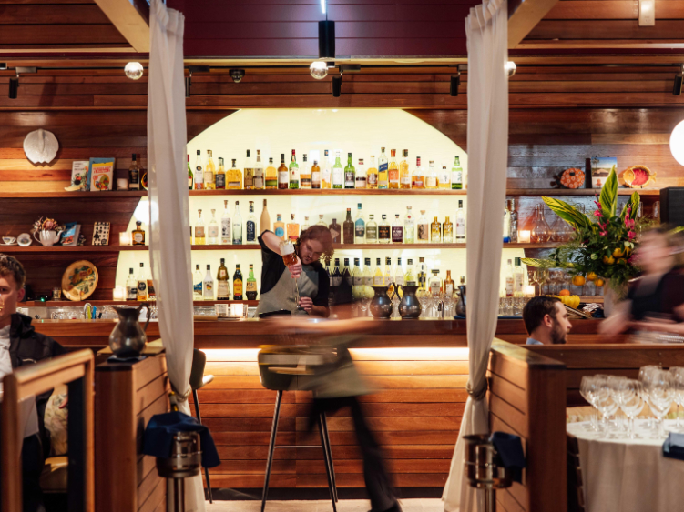 Tillerman Seafood & Steak Restaurant slider image