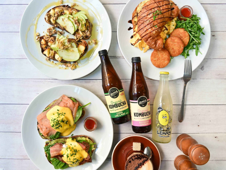 Two Good Eggs Cafe slider image