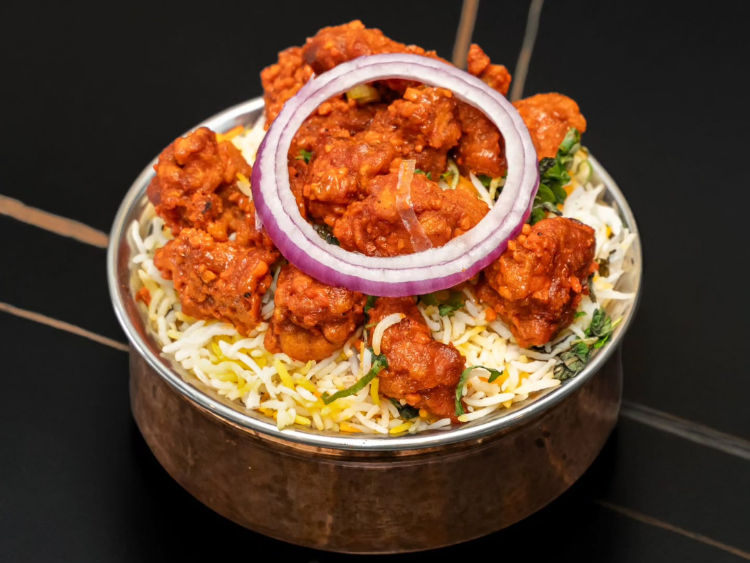 Saina Indian Restaurant - Flemington slider image