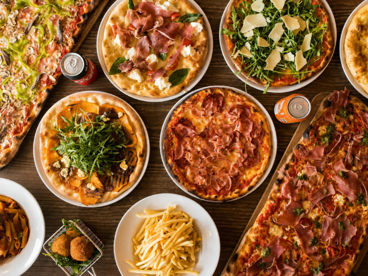 Queen Margherita Pizza - Bentleigh East slider image