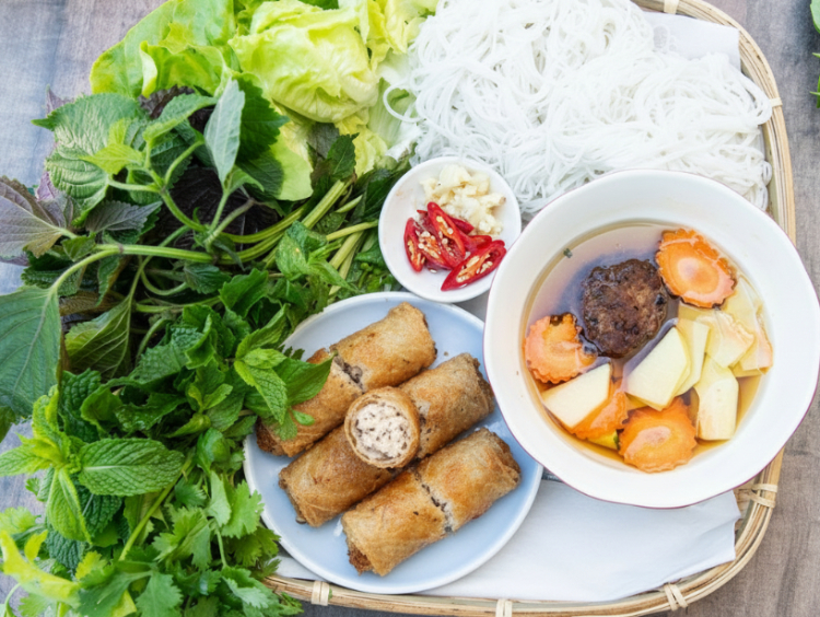 Viet Night Kitchen slider image