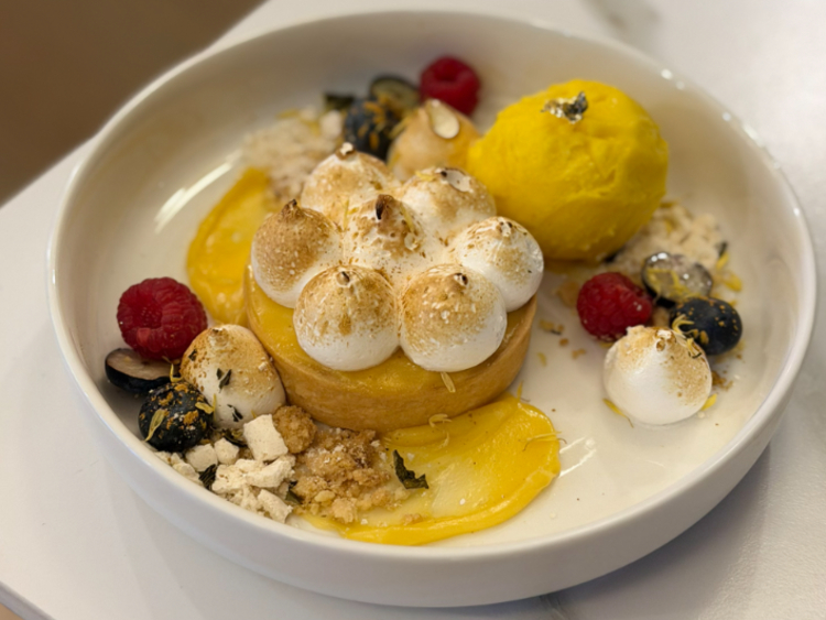Lady Anna Dessert Bar slider image