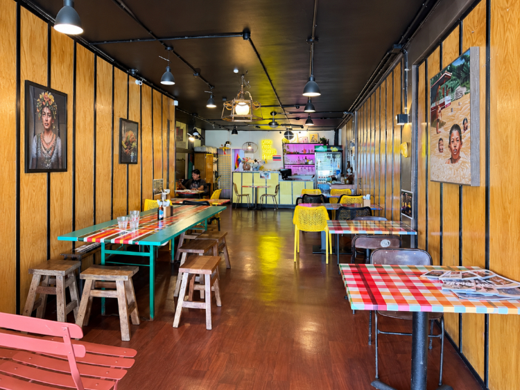 Nora Thai Street Food slider image