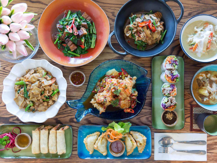 Baan Raun Thai slider image