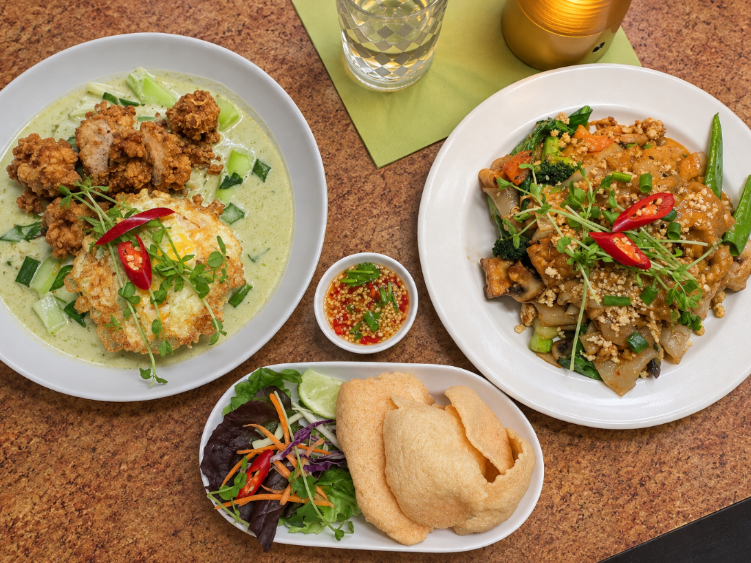 Bamboo Thai Restaurant slider image