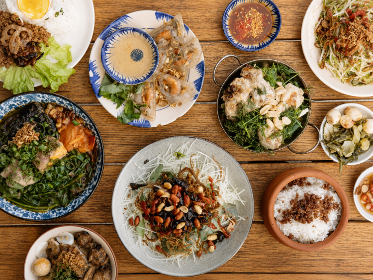 Co Thu Quan - Richmond slider image