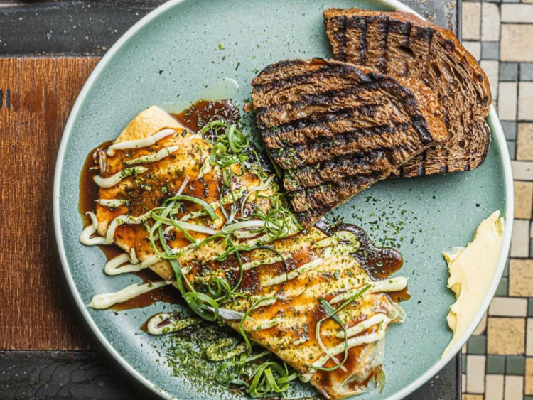 Cafe Oratnek slider image