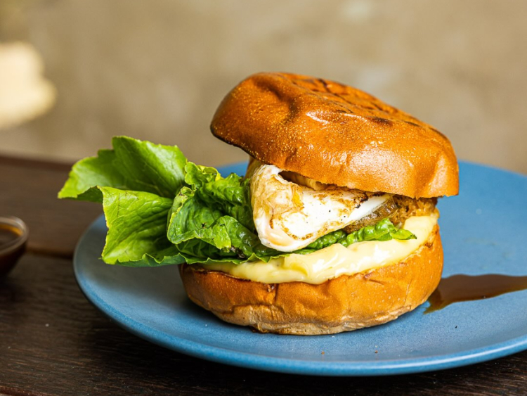 Cafe Oratnek slider image