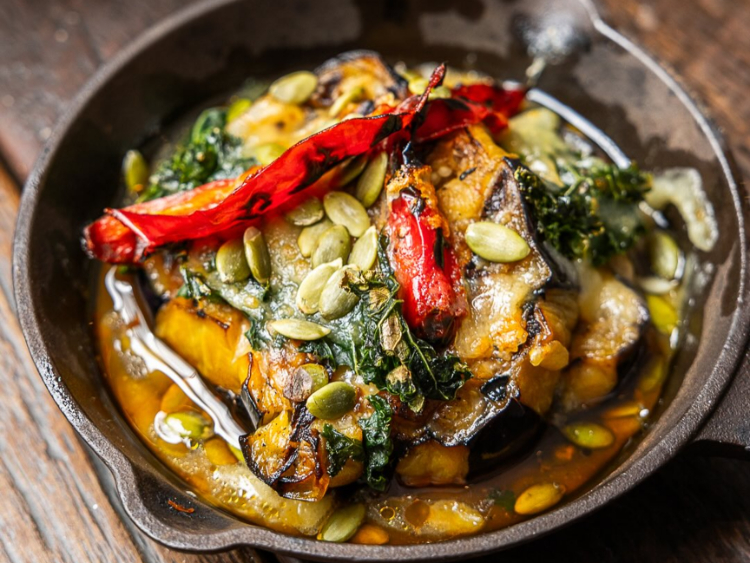 Cafe Oratnek slider image