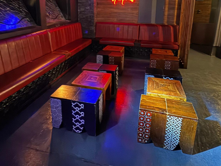 Chaise Lounge - Melbourne slider image